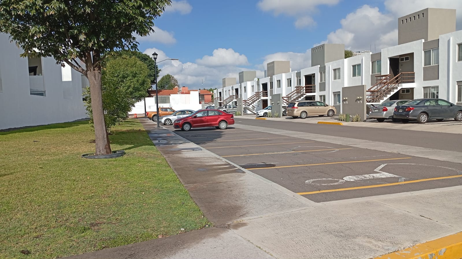 Estacionamiento para visitas